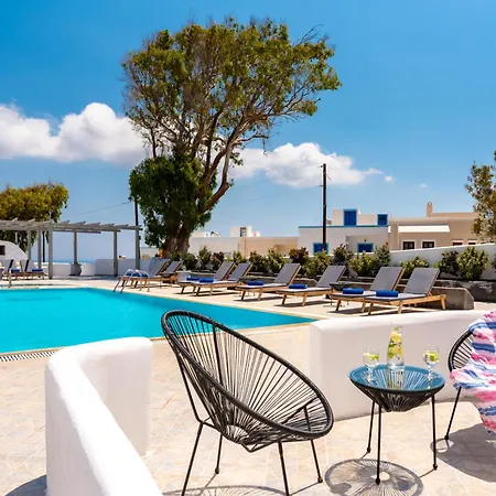καλησπέρης 3* Vothonas (Santorini)