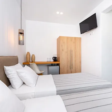 Hotel Kalisperis Vothonas (Santorini)