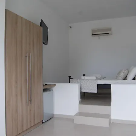 καλησπέρης 3*