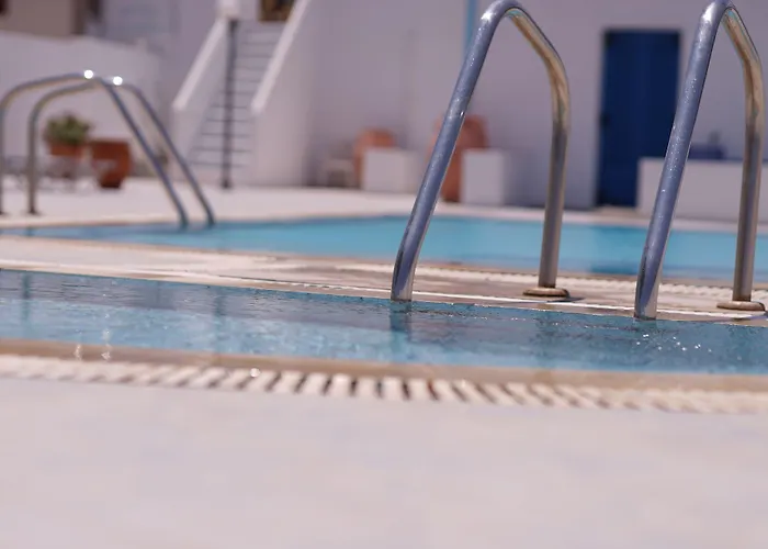 Hotel Kalisperis Vothonas (Santorini)